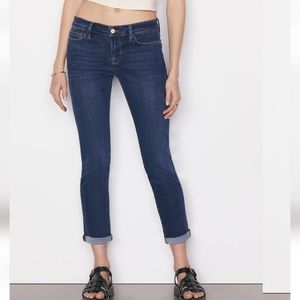 {FRAME} Le Garcon Mid-rise Dark wash Jean Size 25